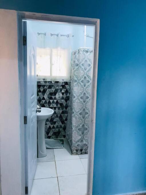 Apto 2Habitaciones Con Aire Y Vista Al Malecon De Samana 外观 照片